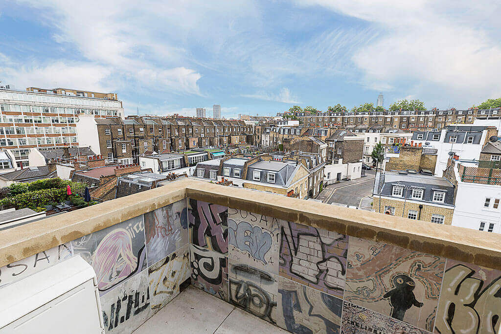 Eccleston Square 10